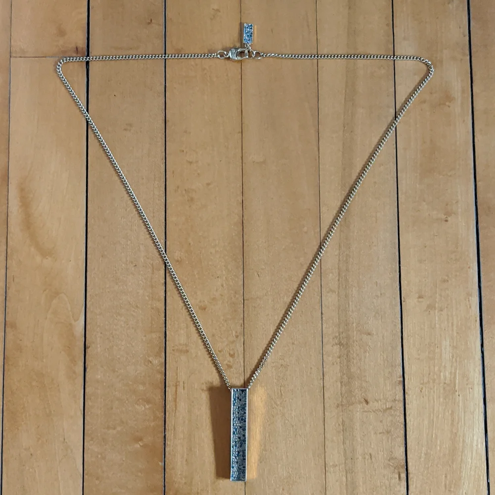 Gorgeous St. John Long 30" Pendant Necklace - Picture 6 of 6
